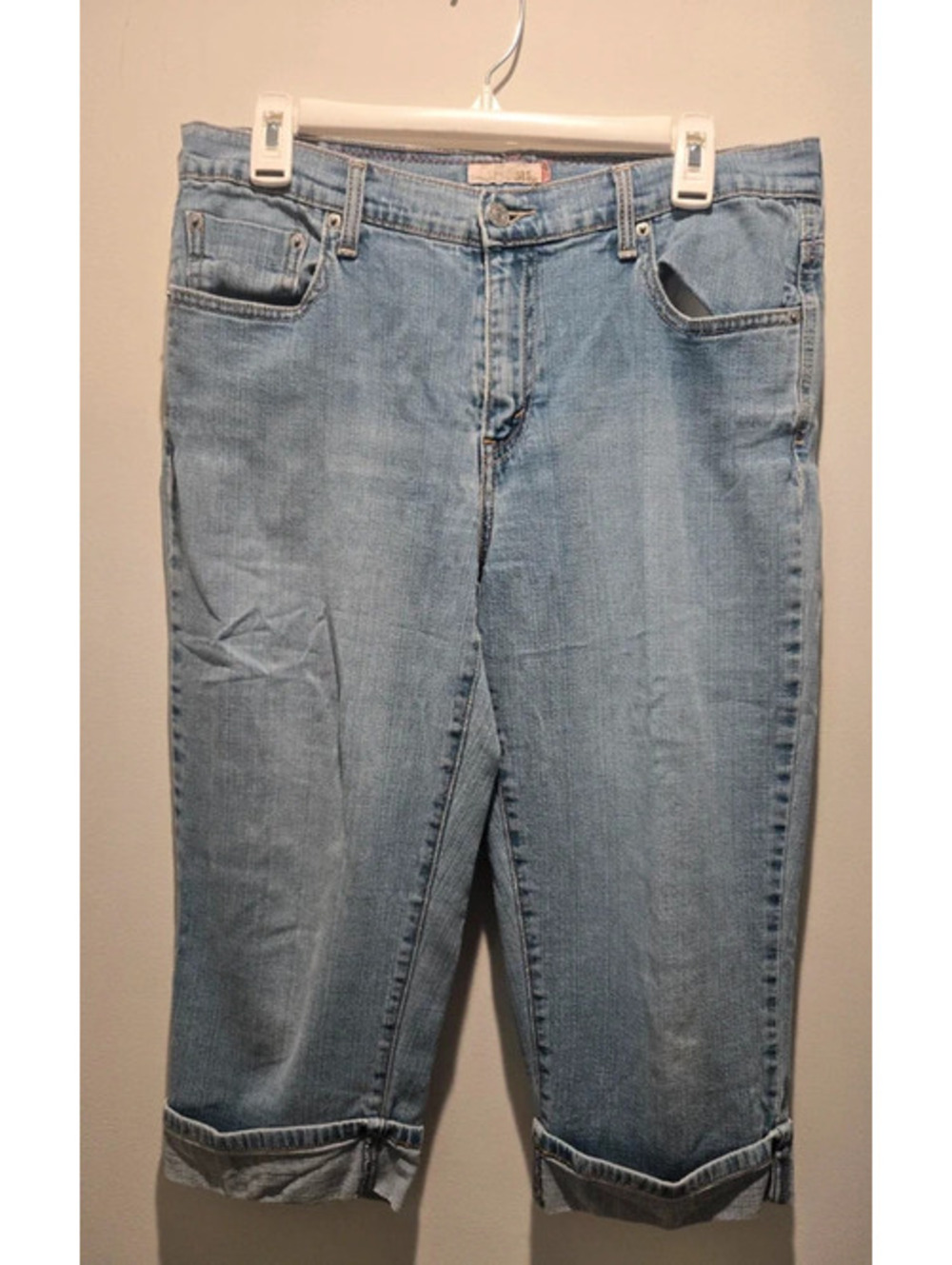 Levis 515 Capri Jeans